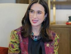 Menpar Widiyanti Viral Diduga Mandi Pakai Air Galon Prilly Latuconsina Pariwisata Bukan Cuma Data